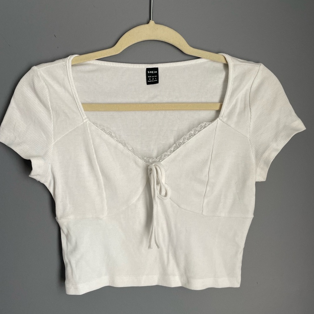 SHEIN White Tie-Front Crop Top